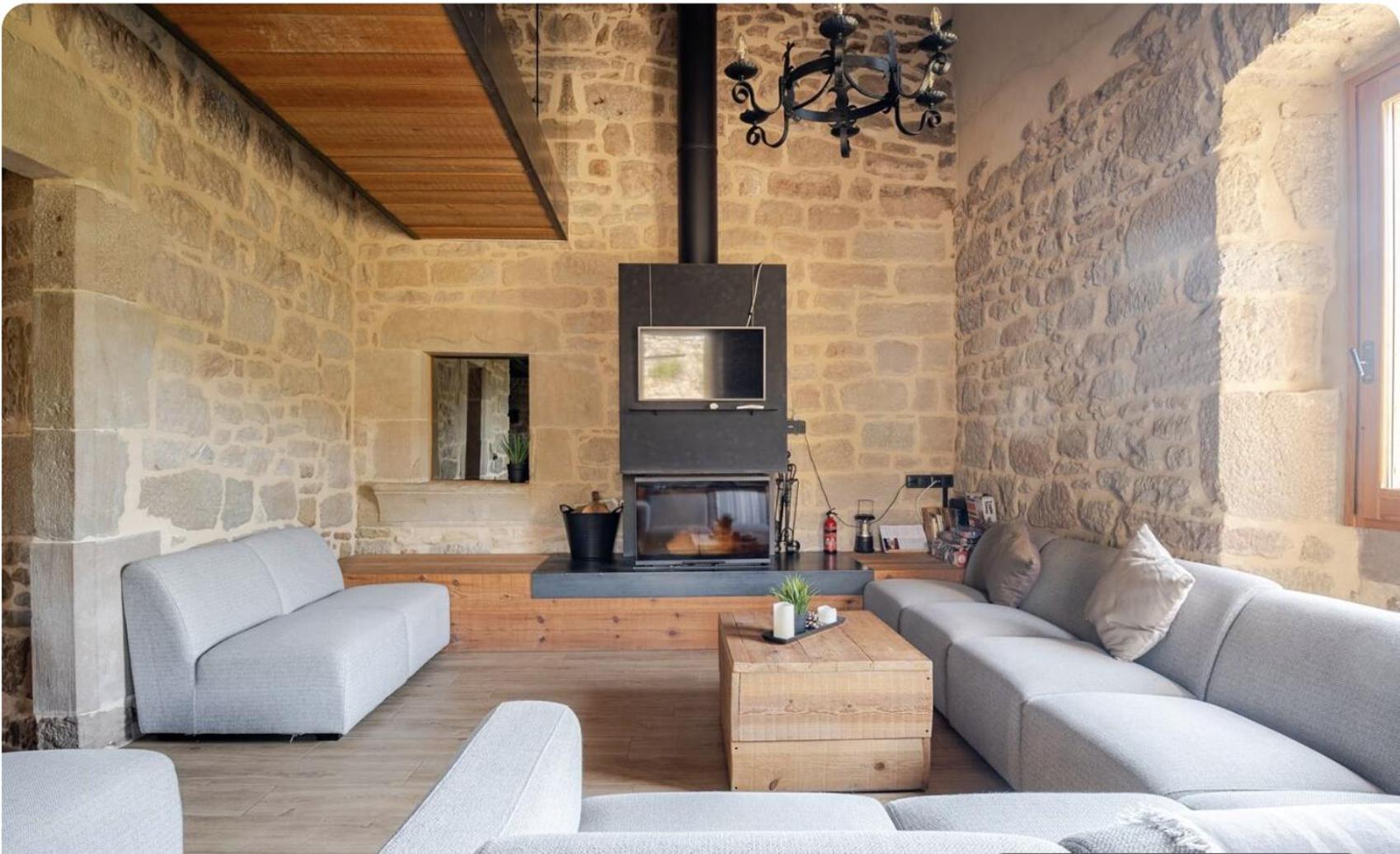 La Torreta D'Olius Villa Luaran gambar