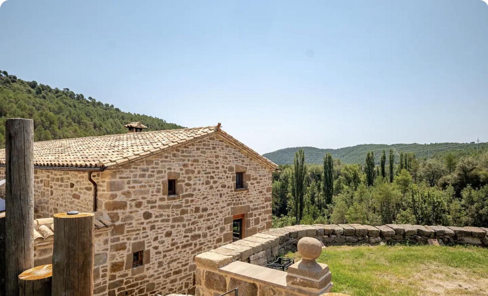 La Torreta D'Olius Villa Luaran gambar